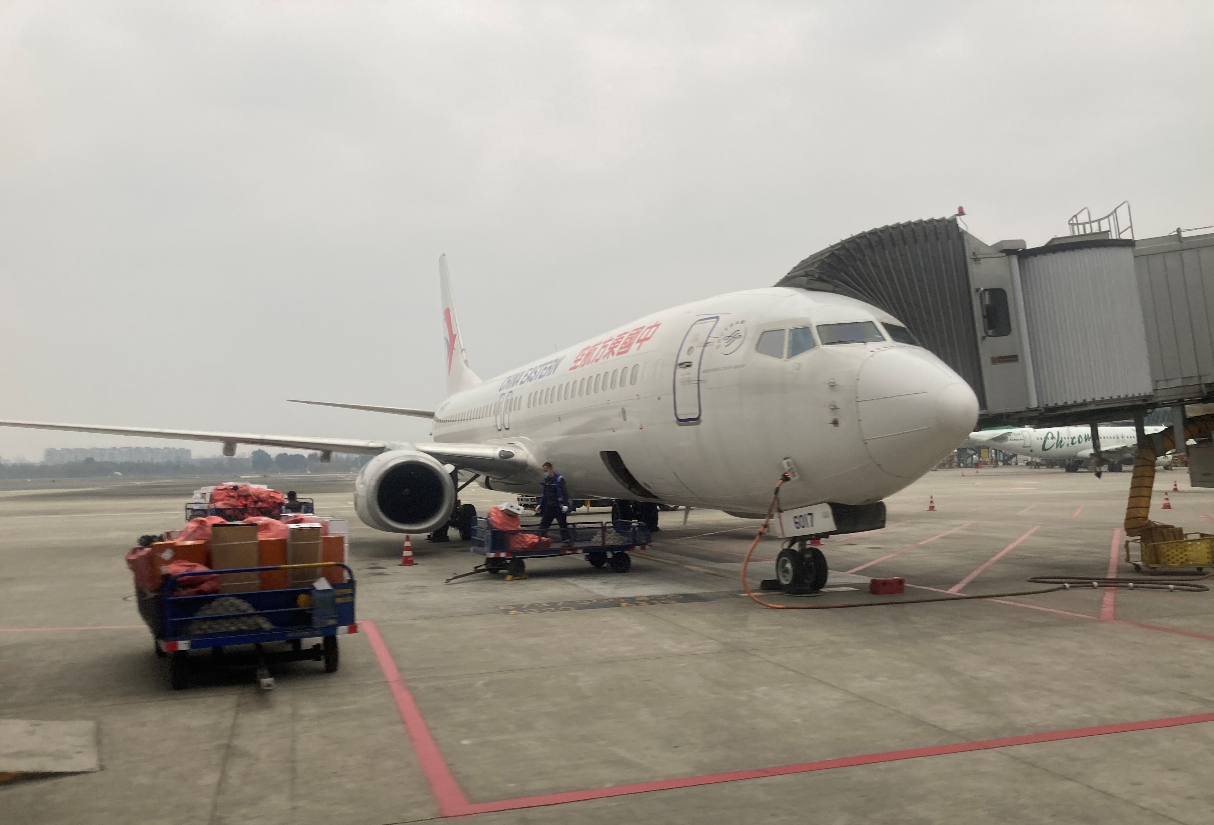 81-服務項目正文文案-中國東方航空-飛機照片-編輯后.jpg